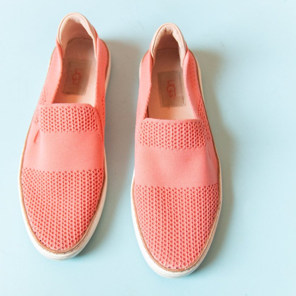 UGG Sammy Vibrant Coral Fabric Knit Slip On Sneaker Flats Size 7.5 - Picture 3 of 8